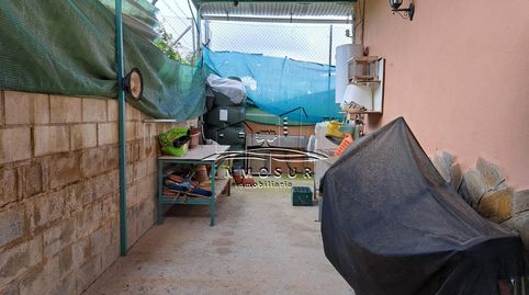 Chalet en zona Zarpazo. Cuenta con una parcela de 2.000 m2. y una superficie construida de 271 m2. Dispone de un amplio patio asfa, imatge 3