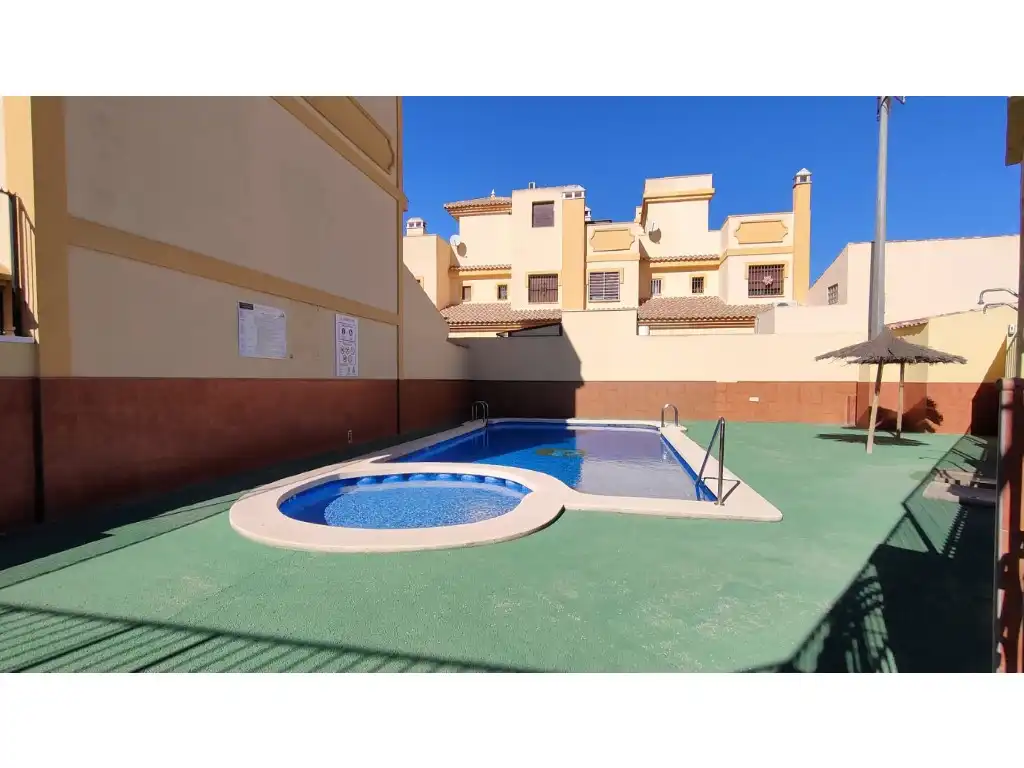 Piscina de Dúplex en venta en La Unión