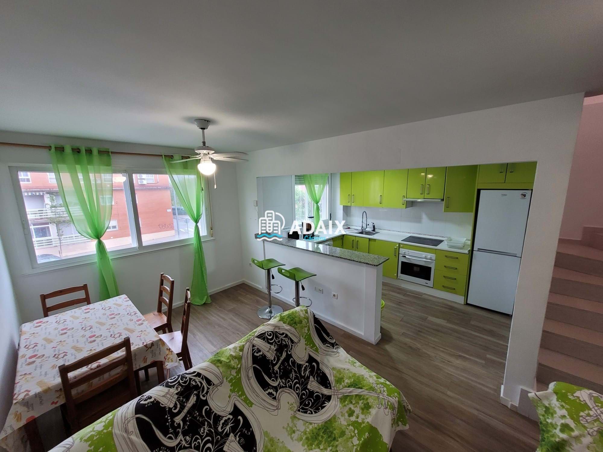 Duplex to rent in calle JULIAN PERATE BARROETA, Mejostilla
