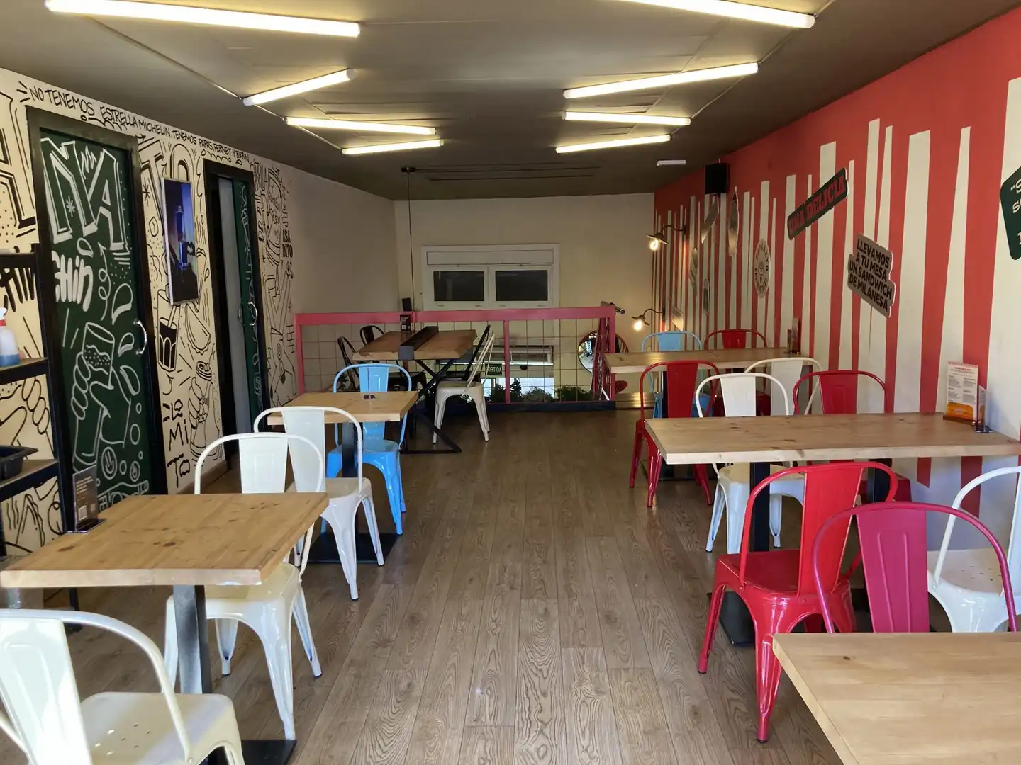 Local comercial en traspàs a Sant Martí, imagen 13