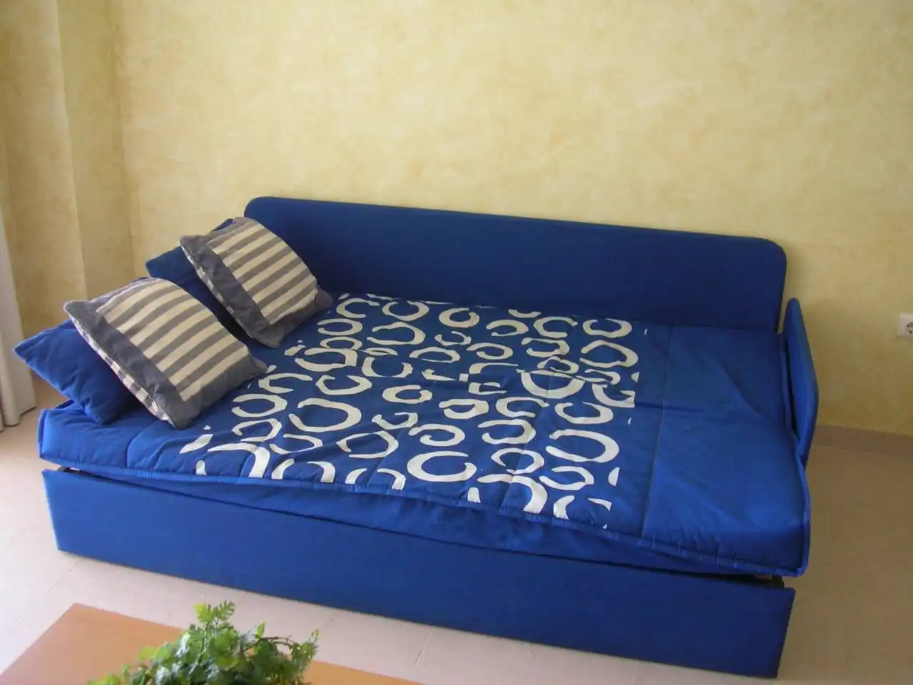 Bedroom of Flat for sale in Oropesa del Mar / Orpesa  with Air Conditioner, Terrace and Furnished