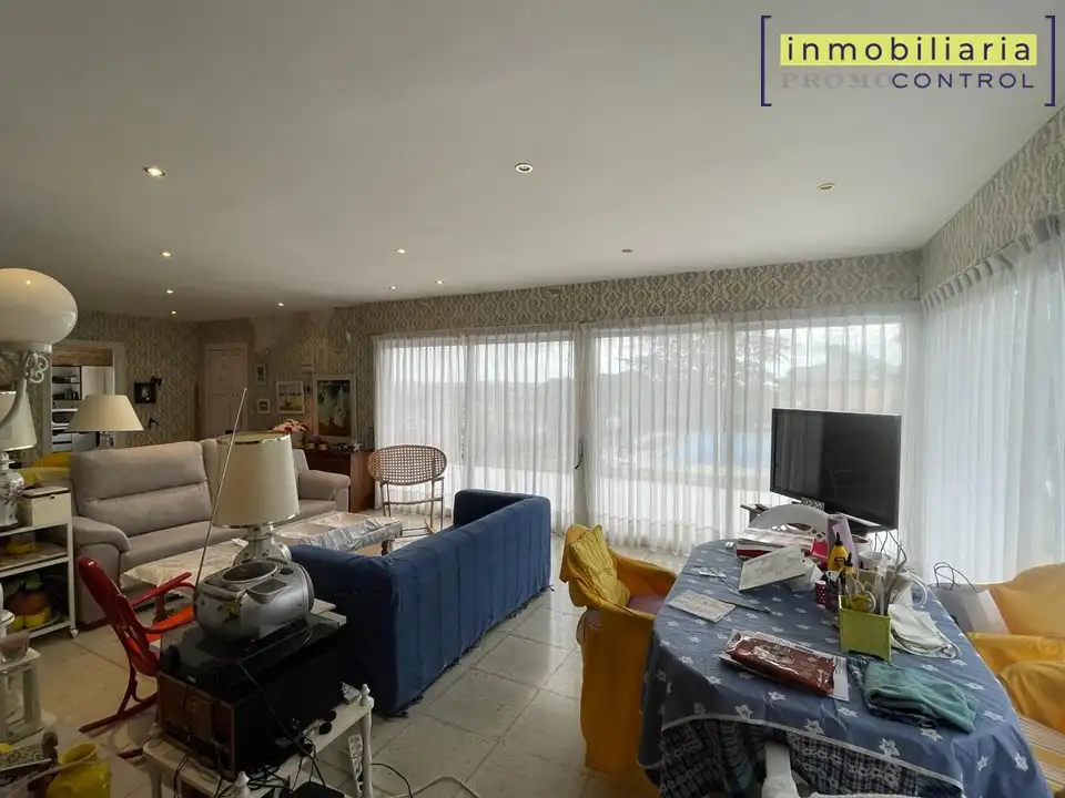 Chalet con terraza en venta en Calle Río Aragón 4, imagen 9