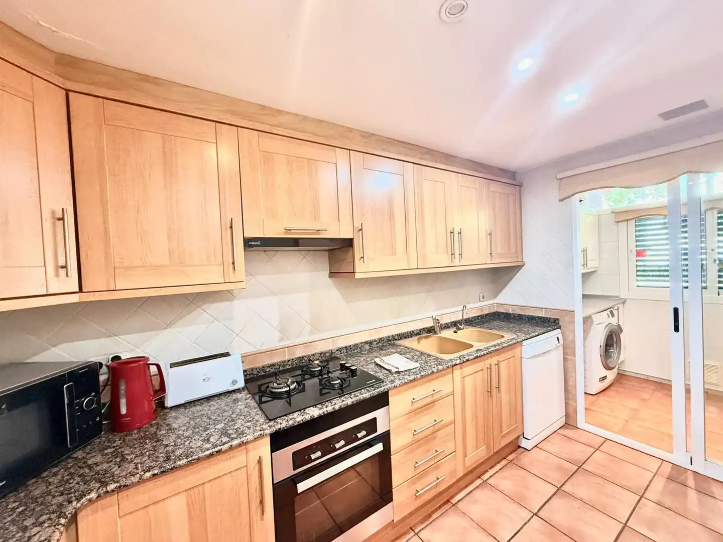 Houses for rent in Montañar - El Arenal
