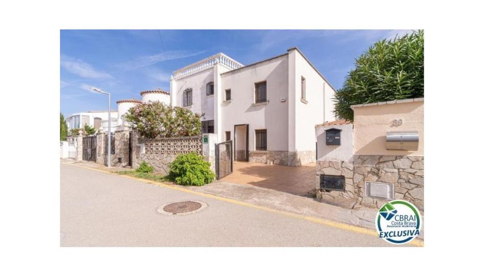 Photo 1 of House or chalet for sale in Carrer Montgrí, 30, Montgrí, Girona