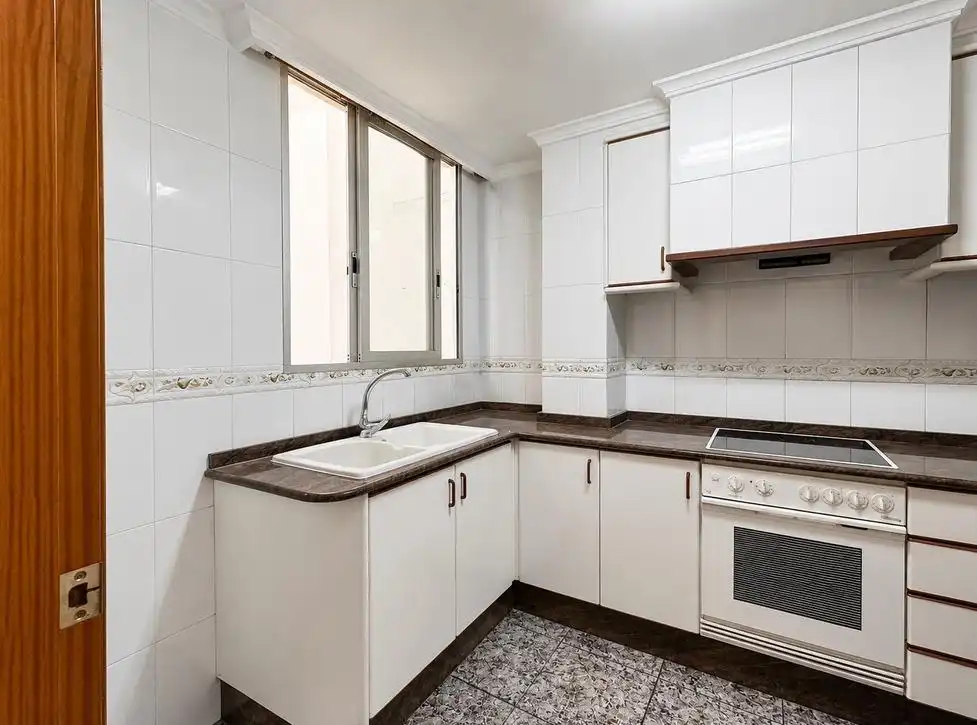 Casa amb terrassa en venda a L'Alcúdia, imagen 12