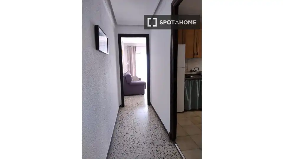 Apartamento para compartir en Santa Pola con Aire acondicionado, Terraza y Amueblado