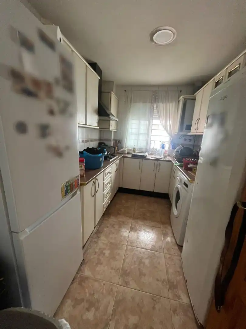 Kitchen of Flat for sale in Sevilla  with Terrace and Furnished