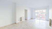 Living room of Flat for sale in  Granada Capital  with Heating, Parquet flooring and Balcony