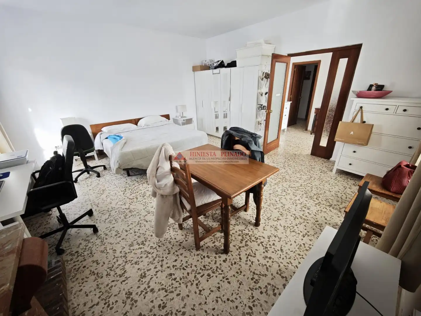 Dormitori de Casa o xalet en venda en El Puerto de Santa María amb Aire condicionat i Piscina