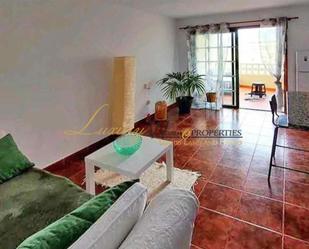 Sala d'estar de Apartament en venda en Los Silos amb Terrassa