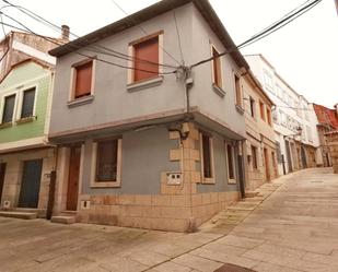 Vista exterior de Casa o xalet de lloguer en Baiona amb Calefacció i Moblat