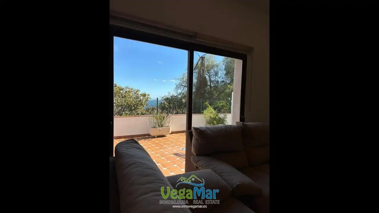 Exterior view of Country homes for rent in Almuñécar  with Terrace and Swimming Pool