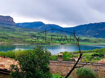 Residential land for sale in Únic