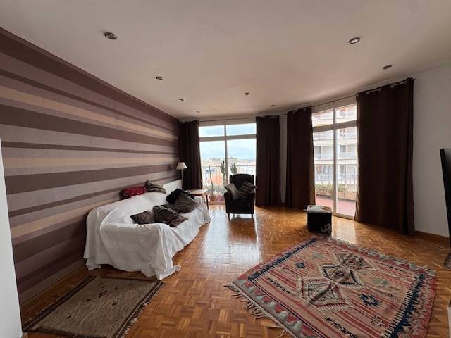 Piso en Venta en Plaza de María Agustina en Plaza Illes Columbretes