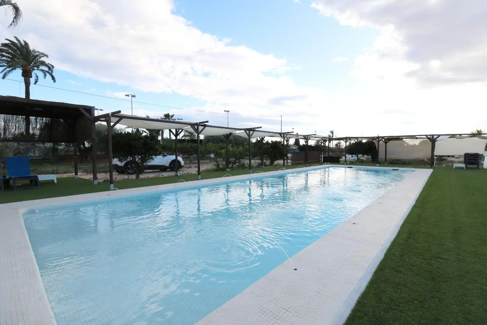 Piscina de Casa o chalet en venta en Elche / Elx con Aire acondicionado, Calefacción y Jardín privado
