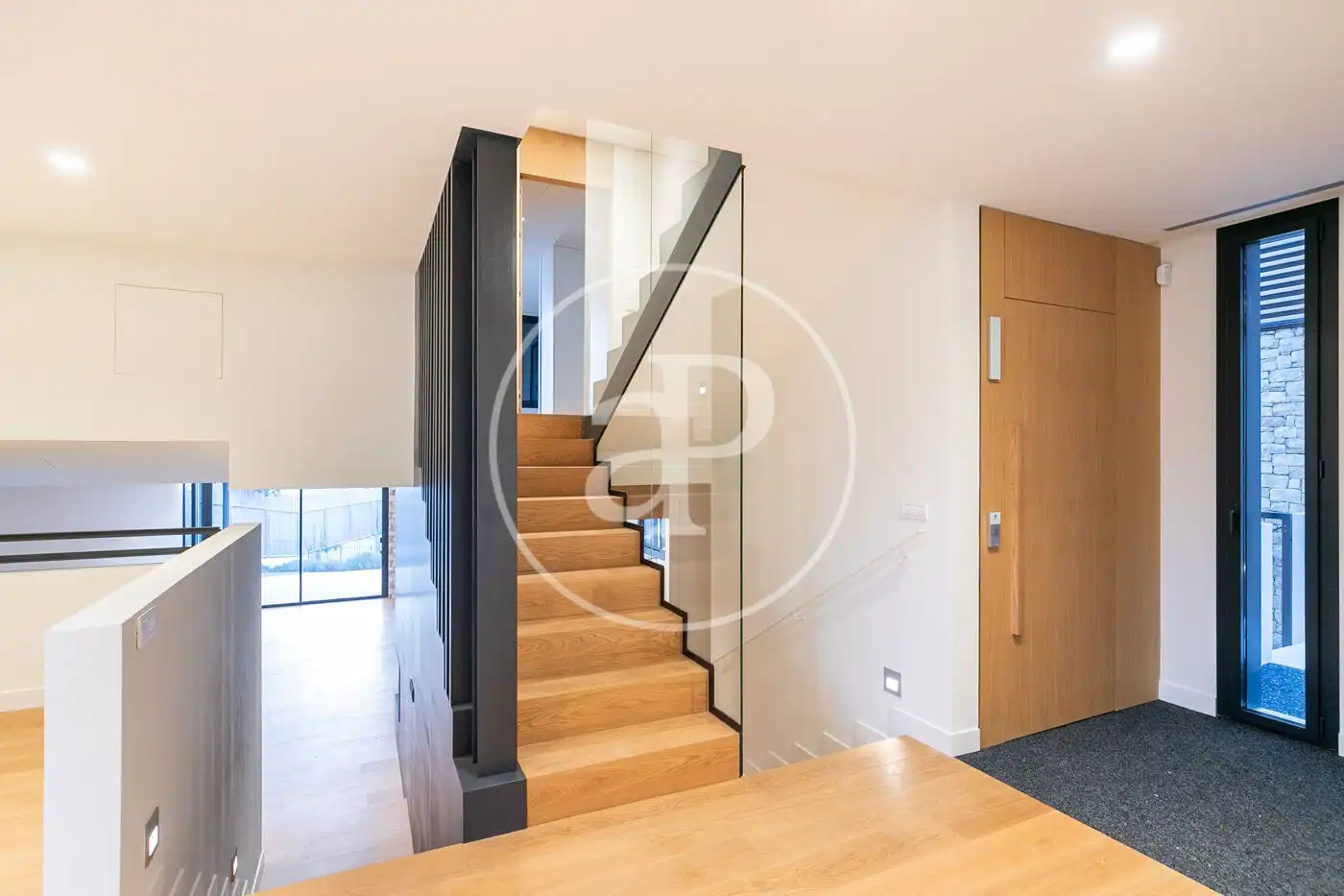 Flat for rent in Barcelona  with Air Conditioner, Heating and Private garden