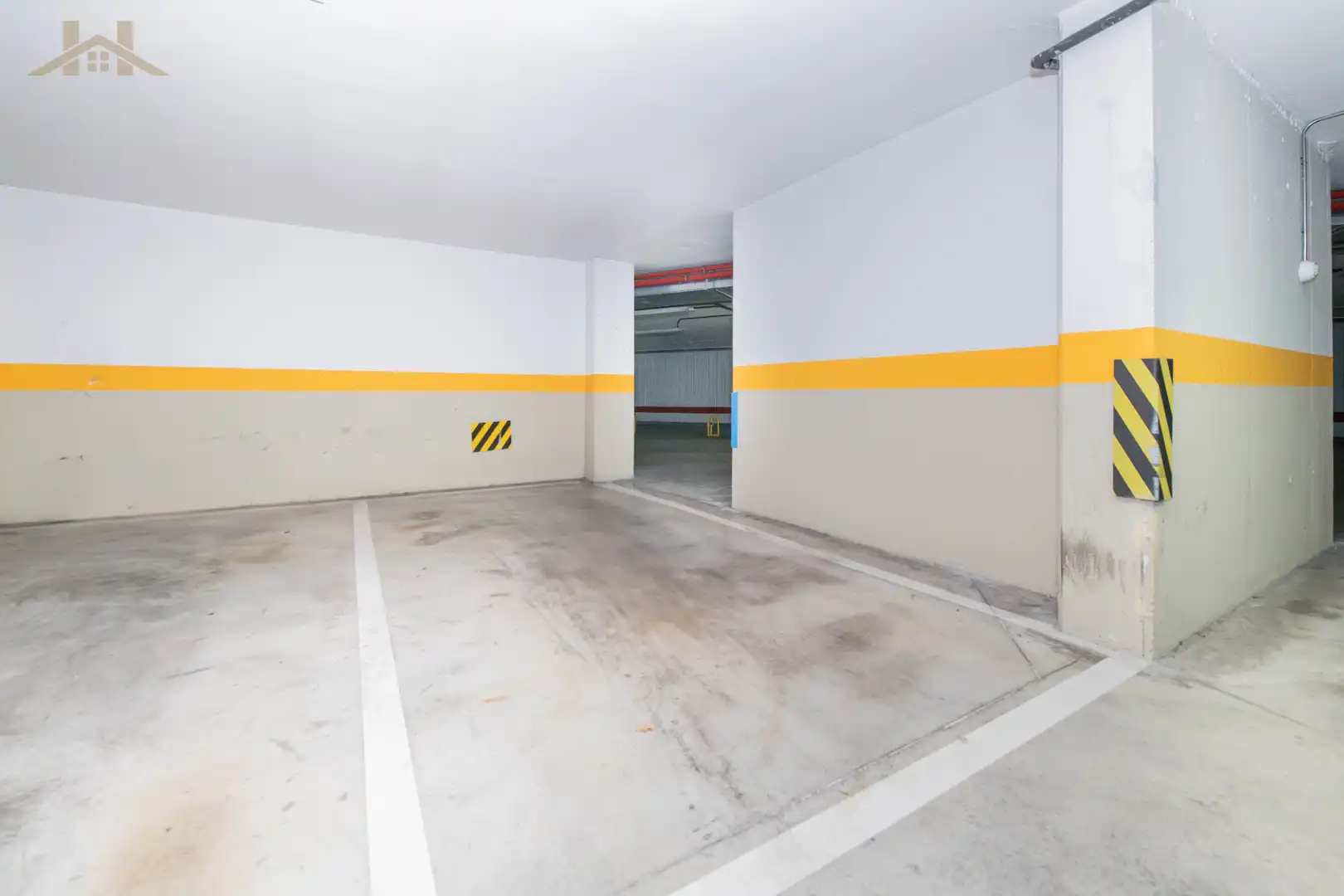Parking of Flat for sale in Alcobendas  with Air Conditioner, Heating and Terrace
