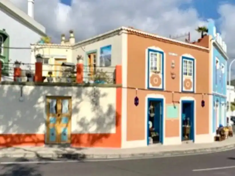 Vista exterior de Finca rústica en venda en Villa de Mazo amb Aire condicionat i Balcó