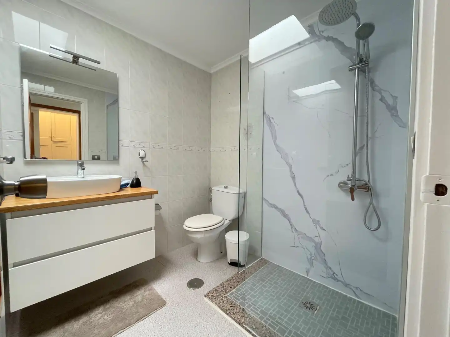 Bathroom of Houses for rent in San Bartolomé de Tirajana  with Air Conditioner, Terrace and Furnished