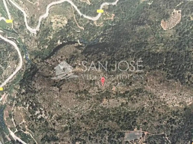 Finca rústica en venda en Bolulla