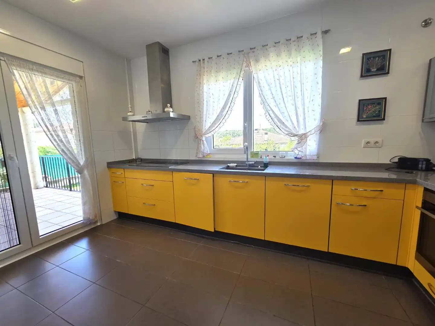 Kitchen of Houses for sale in Carcedo de Burgos  with Heating, Private garden and Terrace