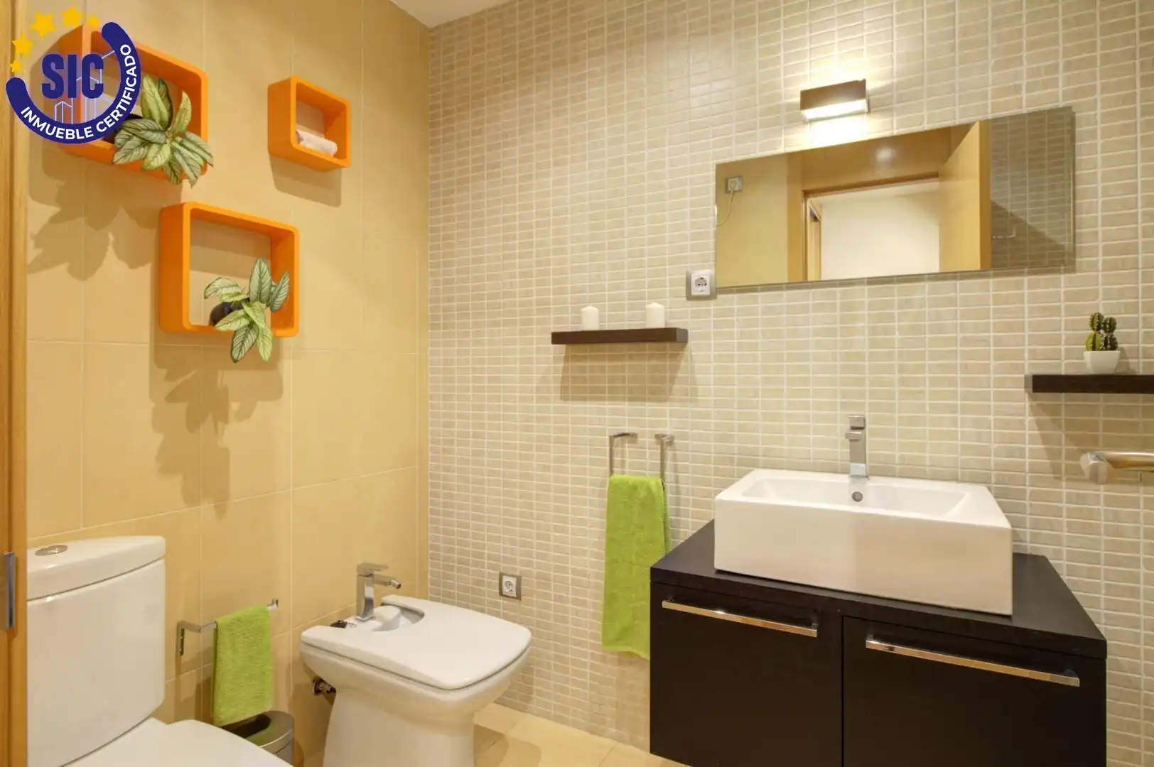 Baño de Piso en venta en Almenara con Parquet, Trastero y Amueblado