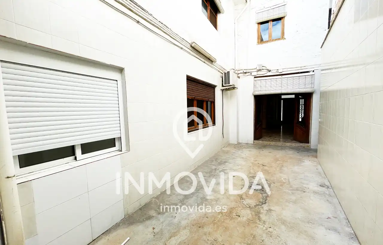 Vista exterior de Casa o chalet en venta en Xàtiva con Terraza, Trastero y Amueblado