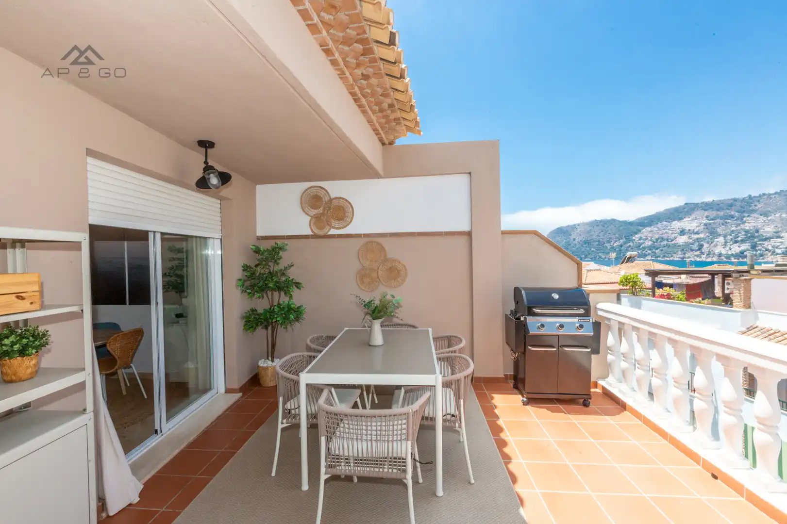 Terrasse von Dachboden zur Miete in Almuñécar mit Klimaanlage, Terrasse und Möbliert