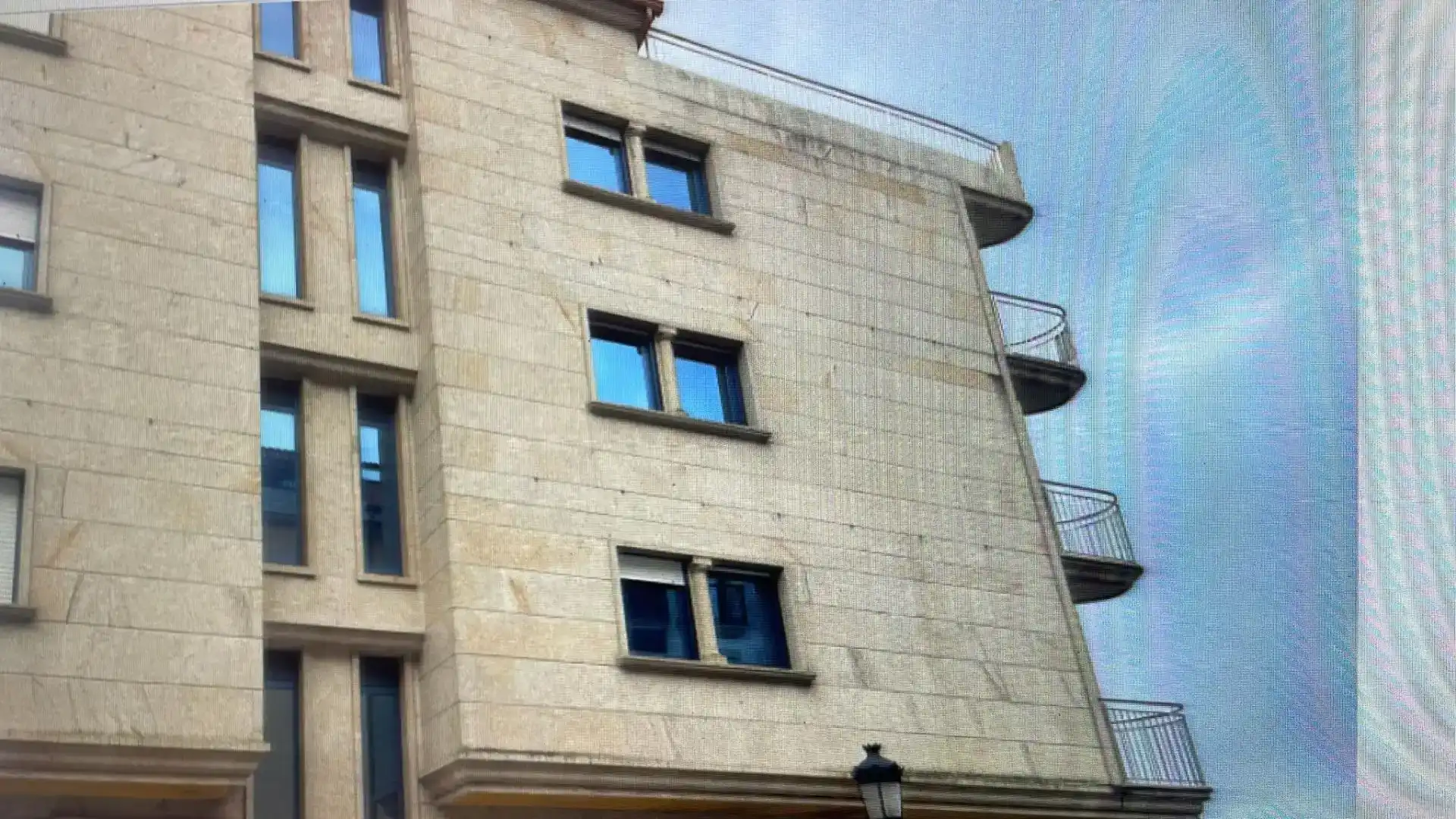 Vista exterior de Pis de lloguer en Rianxo amb Parquet, Moblat i Forn