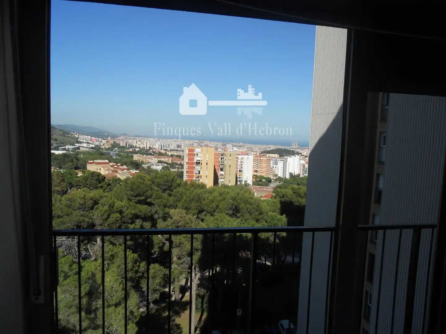 Habitación de Piso en venta en Barcelona con Terraza y Balcón