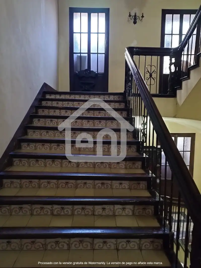 Piso en venta en Requena con Balcón