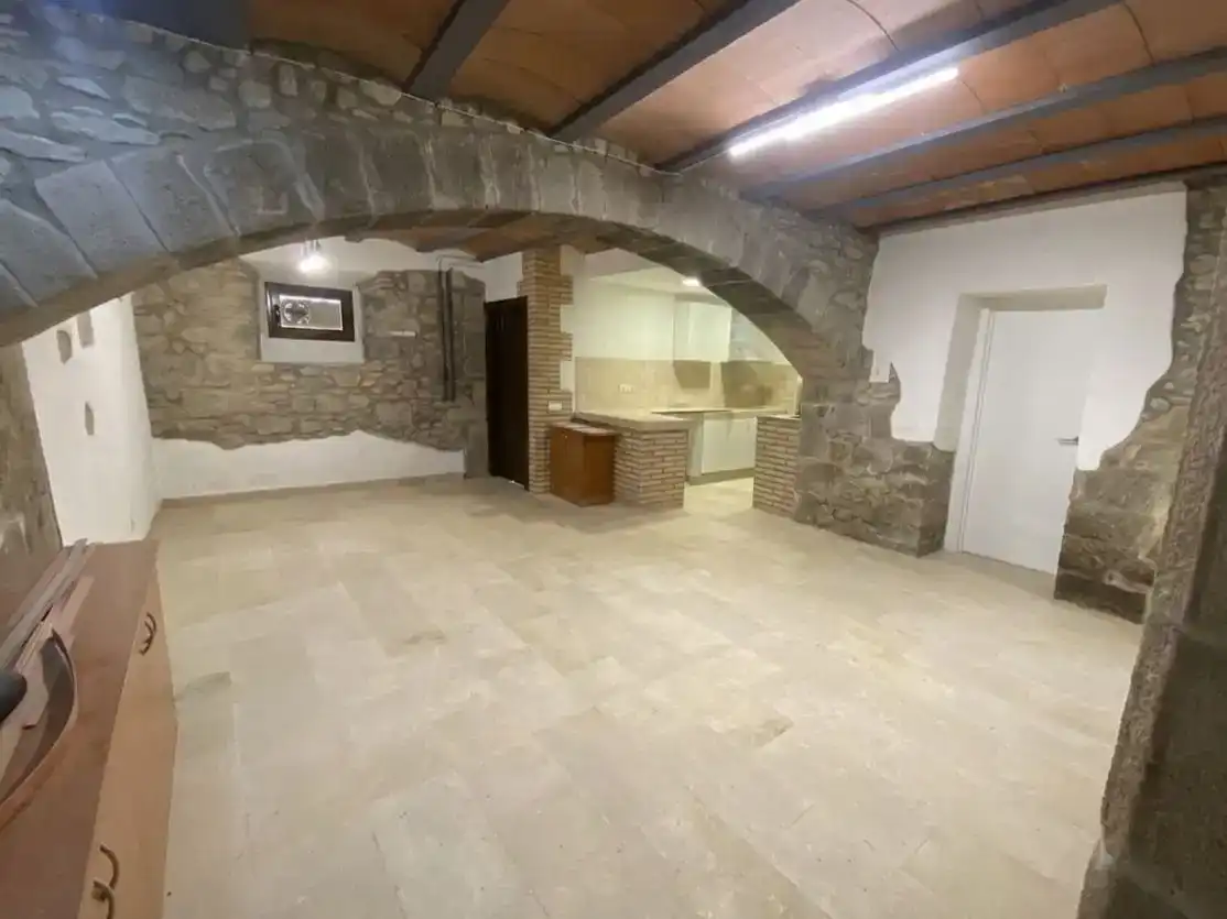 Flat for rent in Torroella de Fluvià  with Furnished