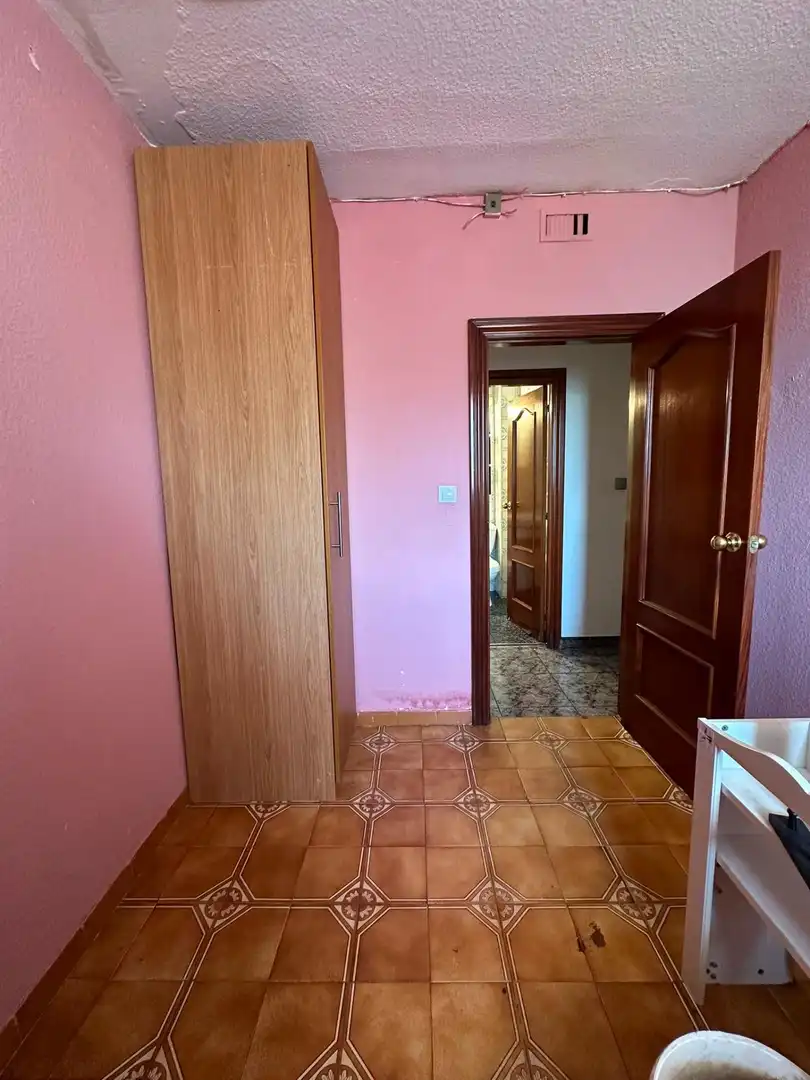 Piso en venta en Badia del Vallès con Calefacción y Balcón