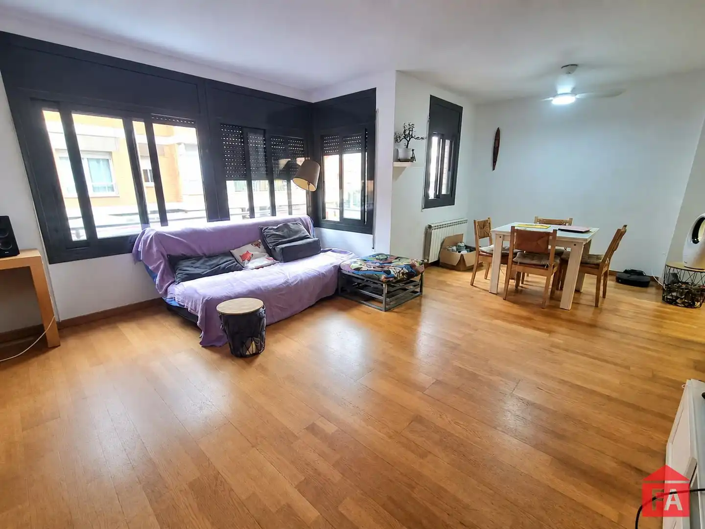 Sala d'estar de Pis en venda en El Vendrell amb Calefacció