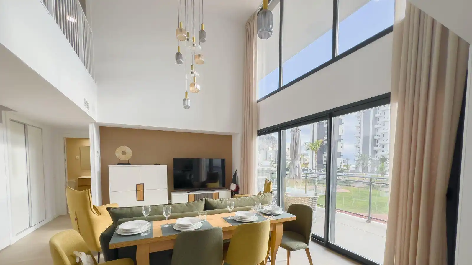 Comedor de Dúplex de alquiler en Calpe / Calp con Aire acondicionado, Terraza y Trastero