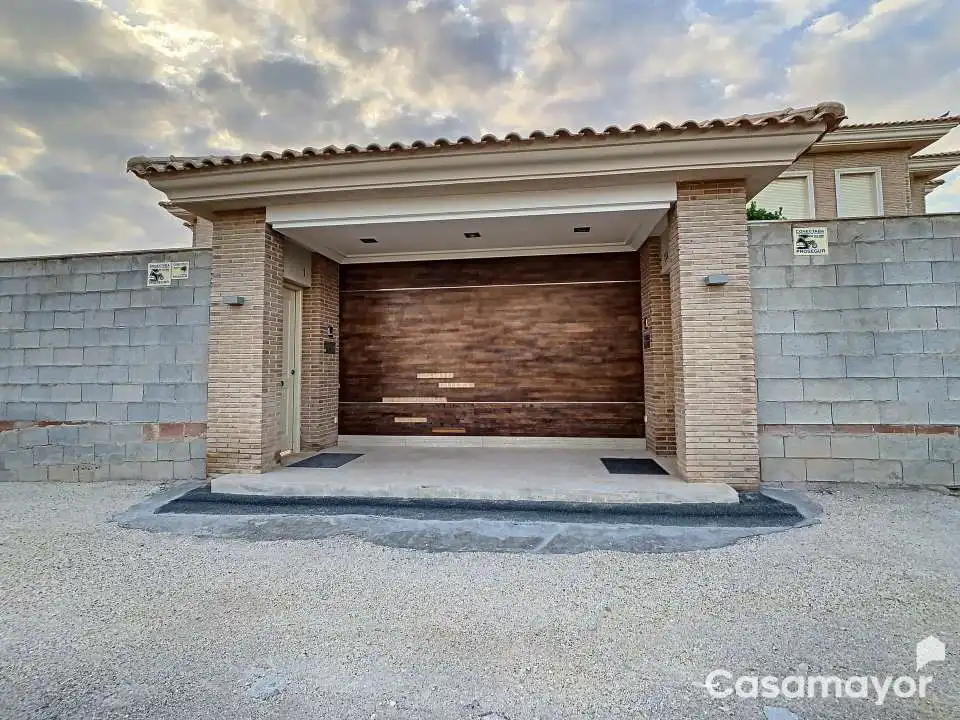 Vista exterior de Casa o chalet en venta en Mutxamel con Aire acondicionado, Calefacción y Jardín privado