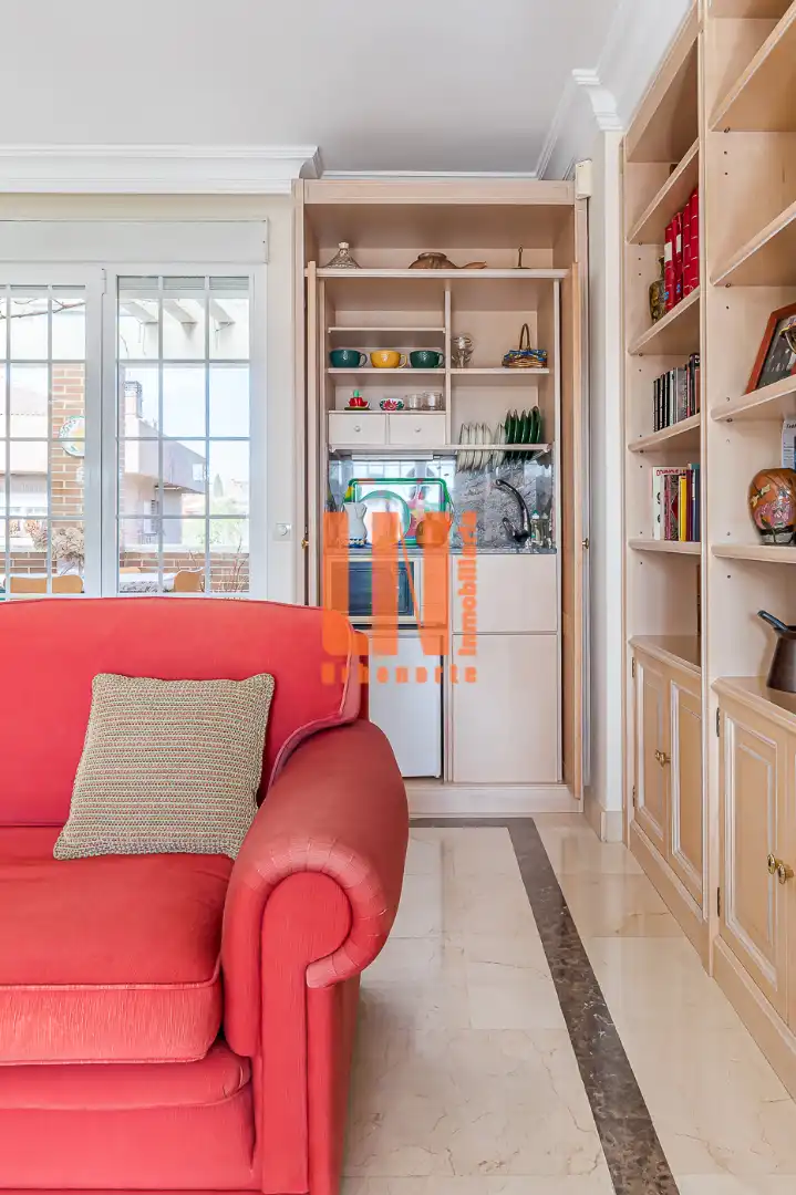 Jardín de Casa adosada en venta en Madrid con Aire acondicionado, Calefacción y Jardín privado