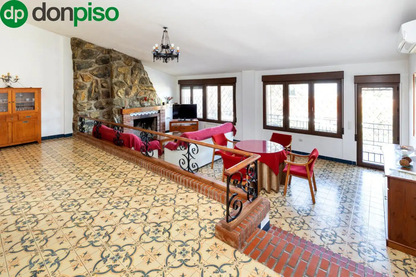 Villa mit Terrasse zum Verkauf in Avenida BERMEJALES DE LOS, imagen 7