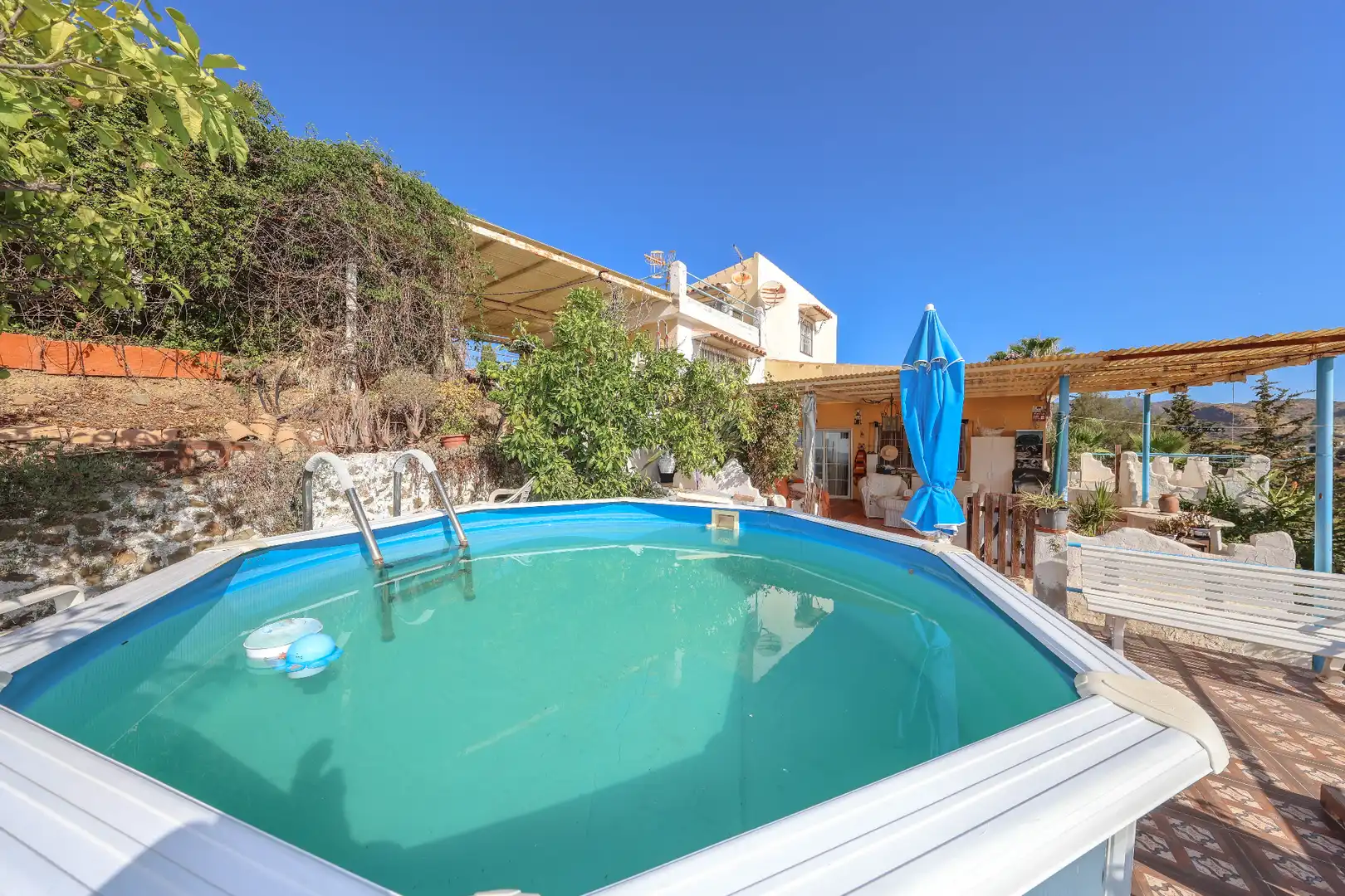 Piscina de Casa o xalet en venda en Cártama amb Aire condicionat i Jardí privat