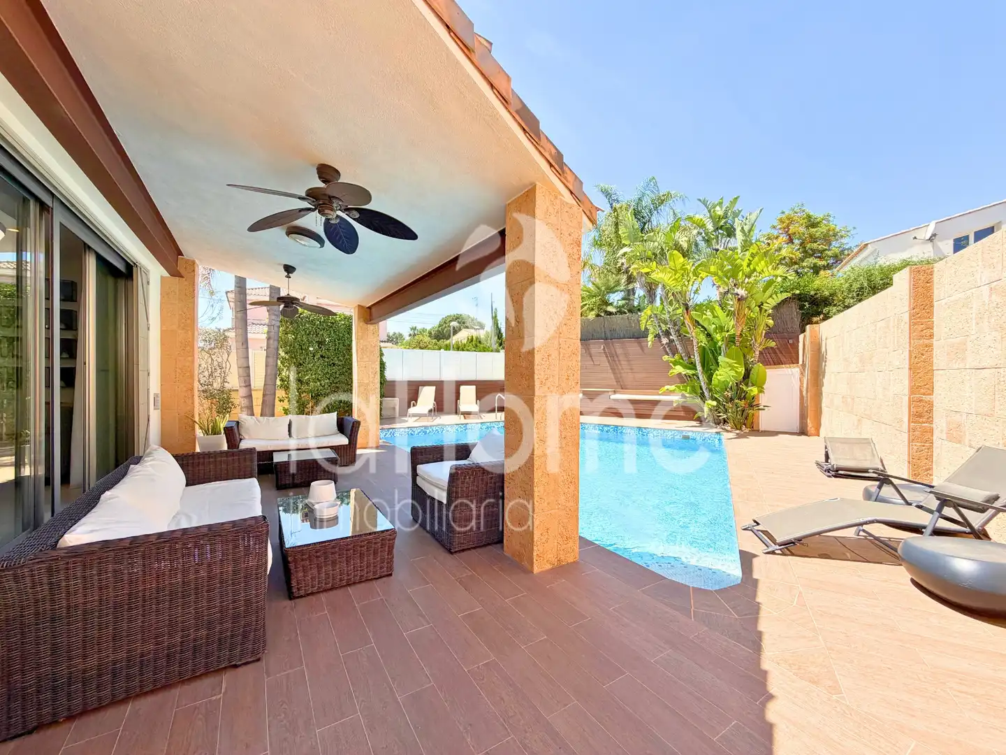 Terraza de Casa o chalet en venta en Paterna con Aire acondicionado, Calefacción y Jardín privado