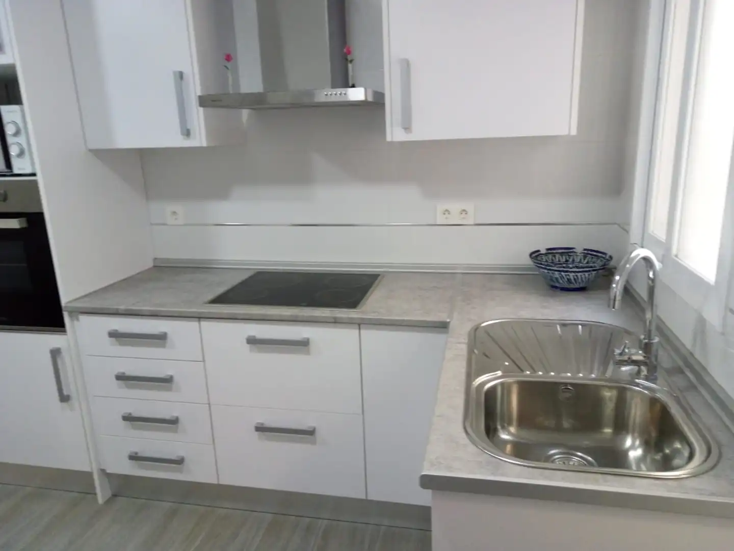 Küche von Wohnung zur Miete in Granada mit Klimaanlage, Möbliert und Waschmaschine
