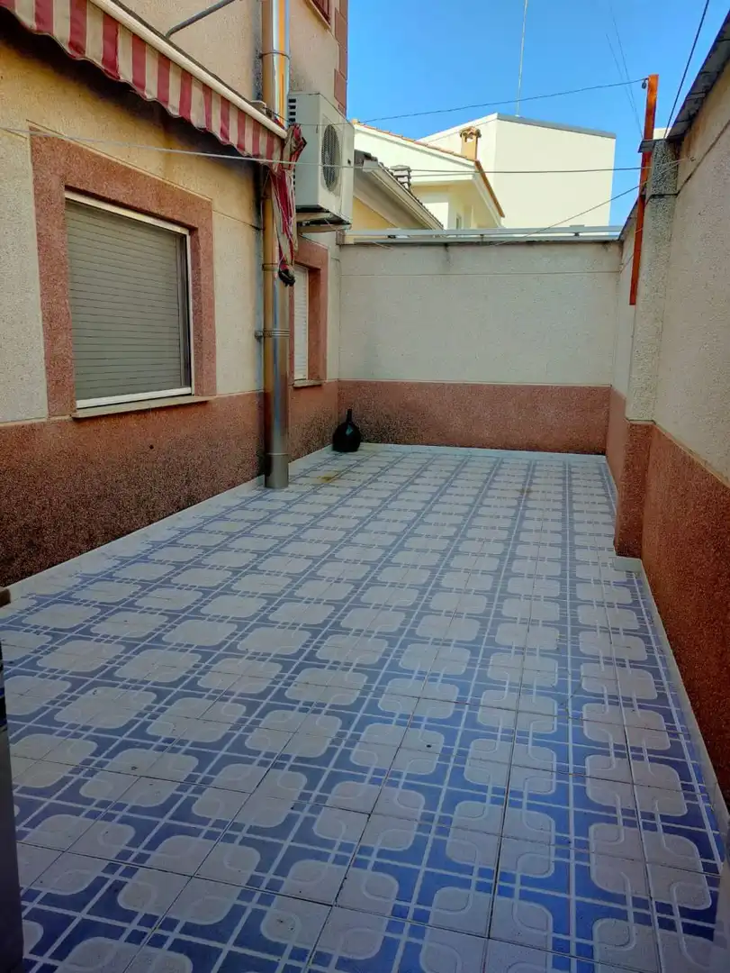 Terrassa de Pis de lloguer en Almendralejo amb Aire condicionat, Terrassa i Traster