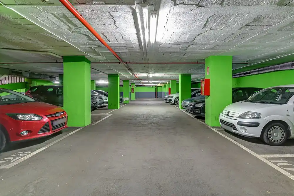 Parkplatz von Garage zur Miete in Barcelona