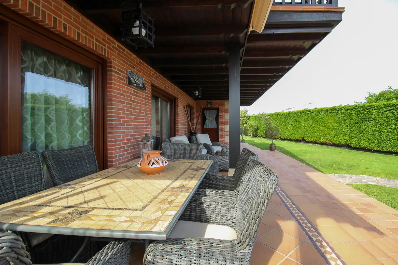 Terraza de Casa o chalet en venta en Santa Cruz de Bezana con Calefacción, Jardín privado y Terraza