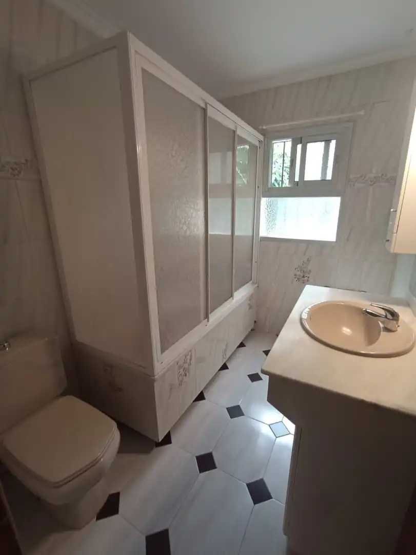 Bany de Casa o xalet en venda en Mijas amb Aire condicionat, Jardí privat i Traster