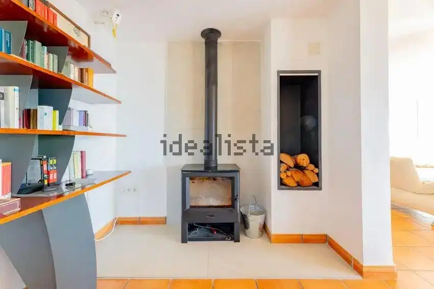 Sala de estar de Casa o chalet en venta en La Nucia con Aire acondicionado, Calefacción y Jardín privado
