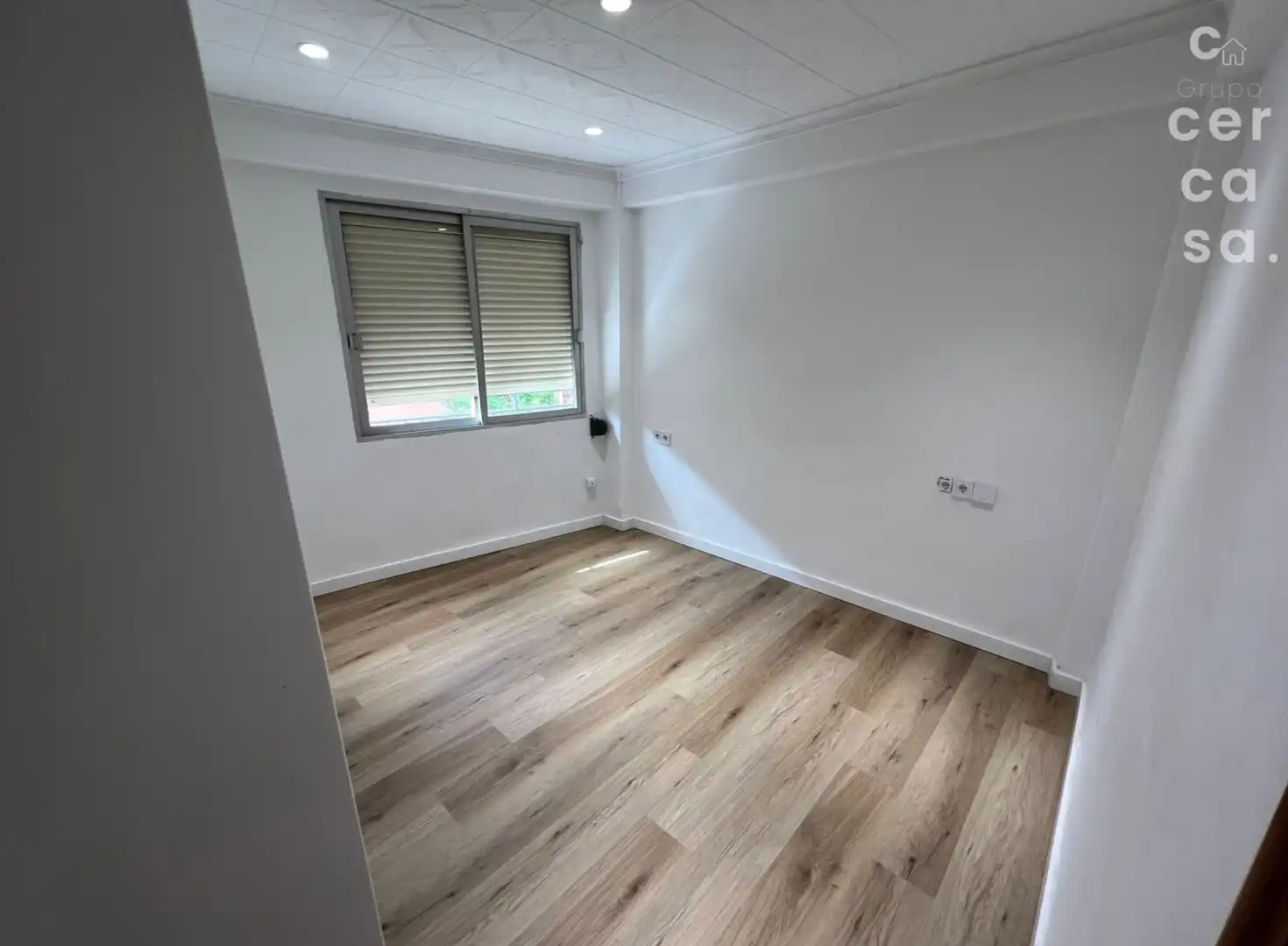 Piso en venta en Torrent con Balcón