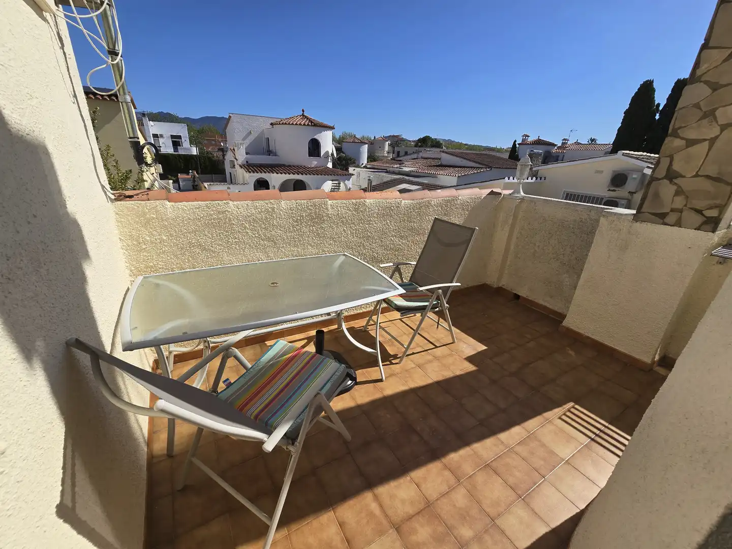 Terrassa de Casa o xalet en venda en Empuriabrava amb Aire condicionat, Jardí privat i Piscina