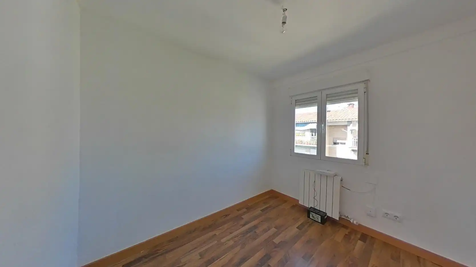 Habitación de Piso en venta en Zaragoza con Calefacción, Parquet y Horno