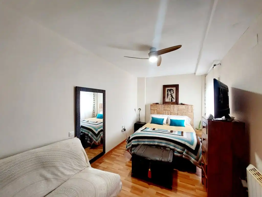Schlafzimmer von Dachboden zum Verkauf in Badajoz